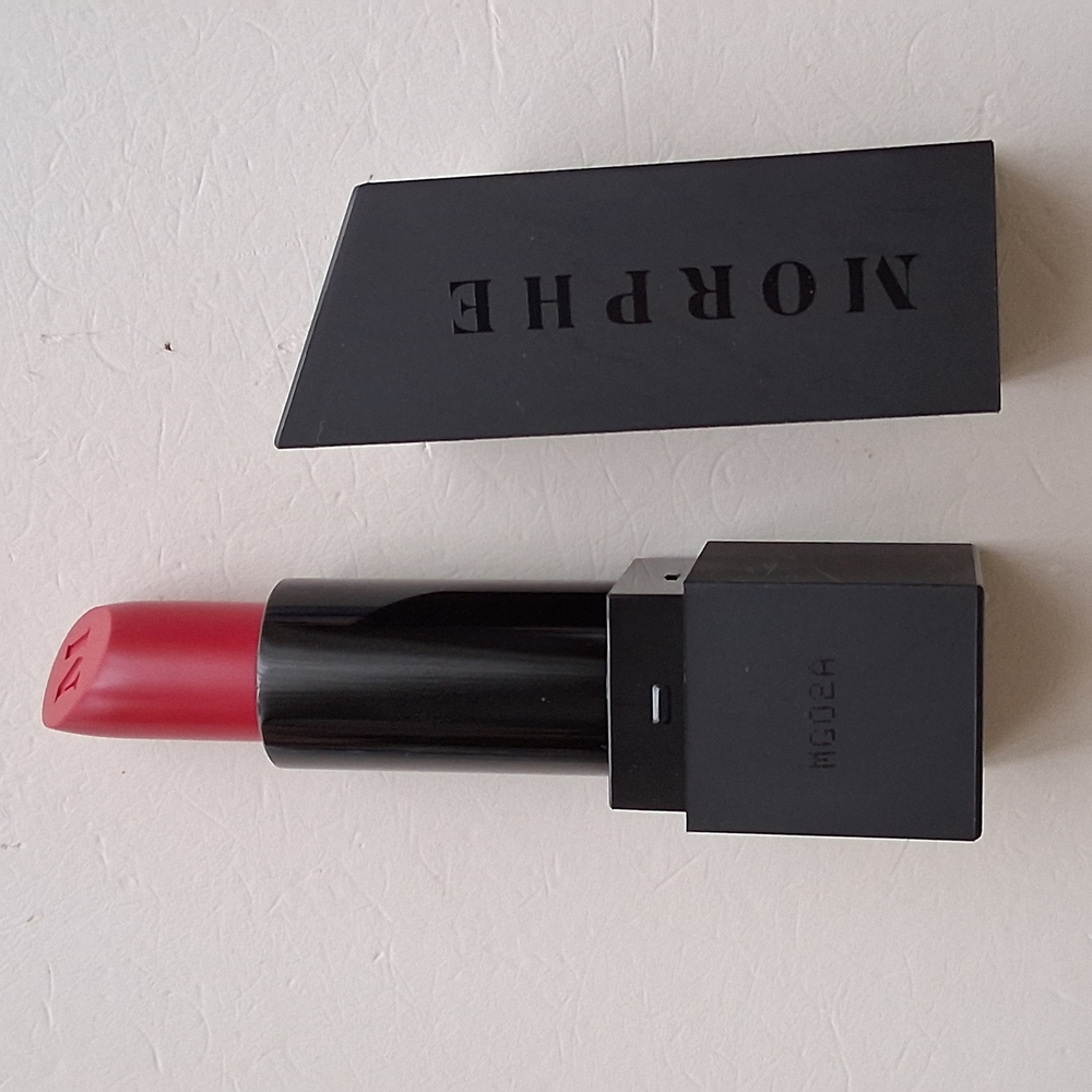 Morphe Cream Lipstick True Love NEW